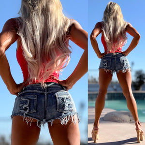 Connie's Exclusive "SEAMLESS and SMOOTH DOUBLE Layer CAMI Top" SMOOTH RED Super Stretch Fit...Made in The USA😍