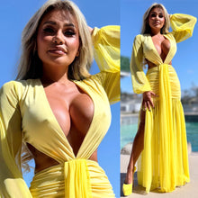 Connie's "EXOTIC YELLOW DAISY 🌴 Island Princess Maxi" Stretch Fit, Lined Upper and Lower, See thru Arms and Legs, One Thigh Opening🥂 Made in USA
