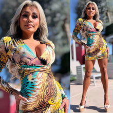 Connie's LIMITED "GIANNI IN MIAMI JADE MINI" SHORT SNUG Fit with LOTS of Stretch and MODERN Padded Shoulders