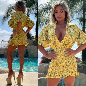 Connie's "RICH Countryside Yellow Rose Mini" Button Down Chest with a Smocked Full stretch lower