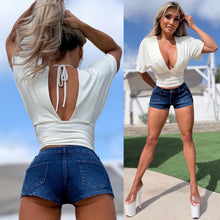Connie's  "STRETCH DARK DENIM MID RISE BOOTY FLASH Jean Shorts" 5 Pocket Zip front Top Button Perfection 🩷🩷🩷
