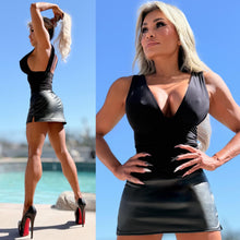 Connie's BLACK X LEATHER "STRETCH LOW WAIST MICRO MINI SKIRT" Side thigh Cuts, Built in BOOTY Shorts🍸... Made in USA