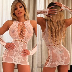 Connie's "Innocent 😇 PURE WHITE, Champagne Room 🍾🥂, 3 Piece Lingerie Set 💖💋